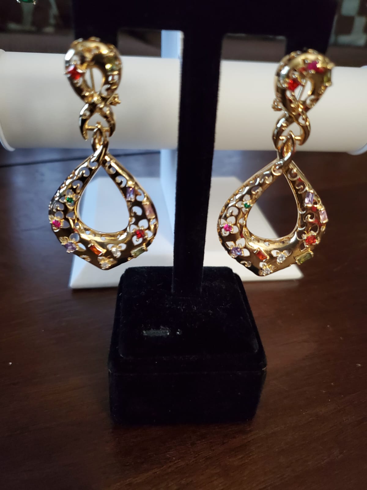 2342C943-38CD-4A9F-B553-A79BD4D9DC93